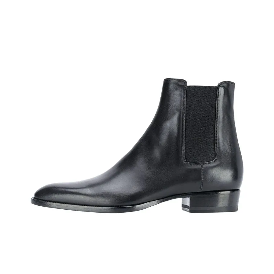 SAINT LAURENT Wyatt Chelsea Boots