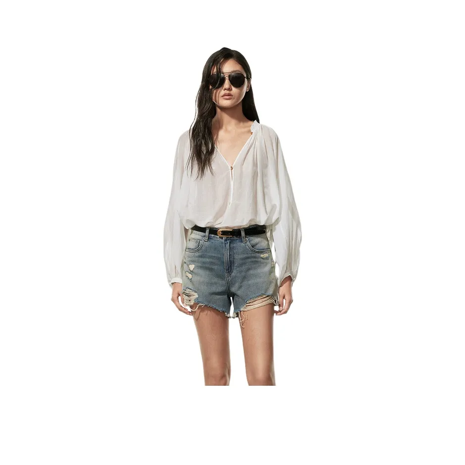MOCO T Shirt Women's Bleached White