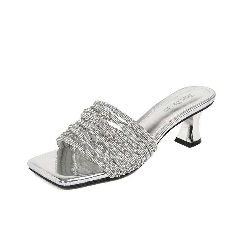 TATAYA Резина Стразы Слипоны Женские