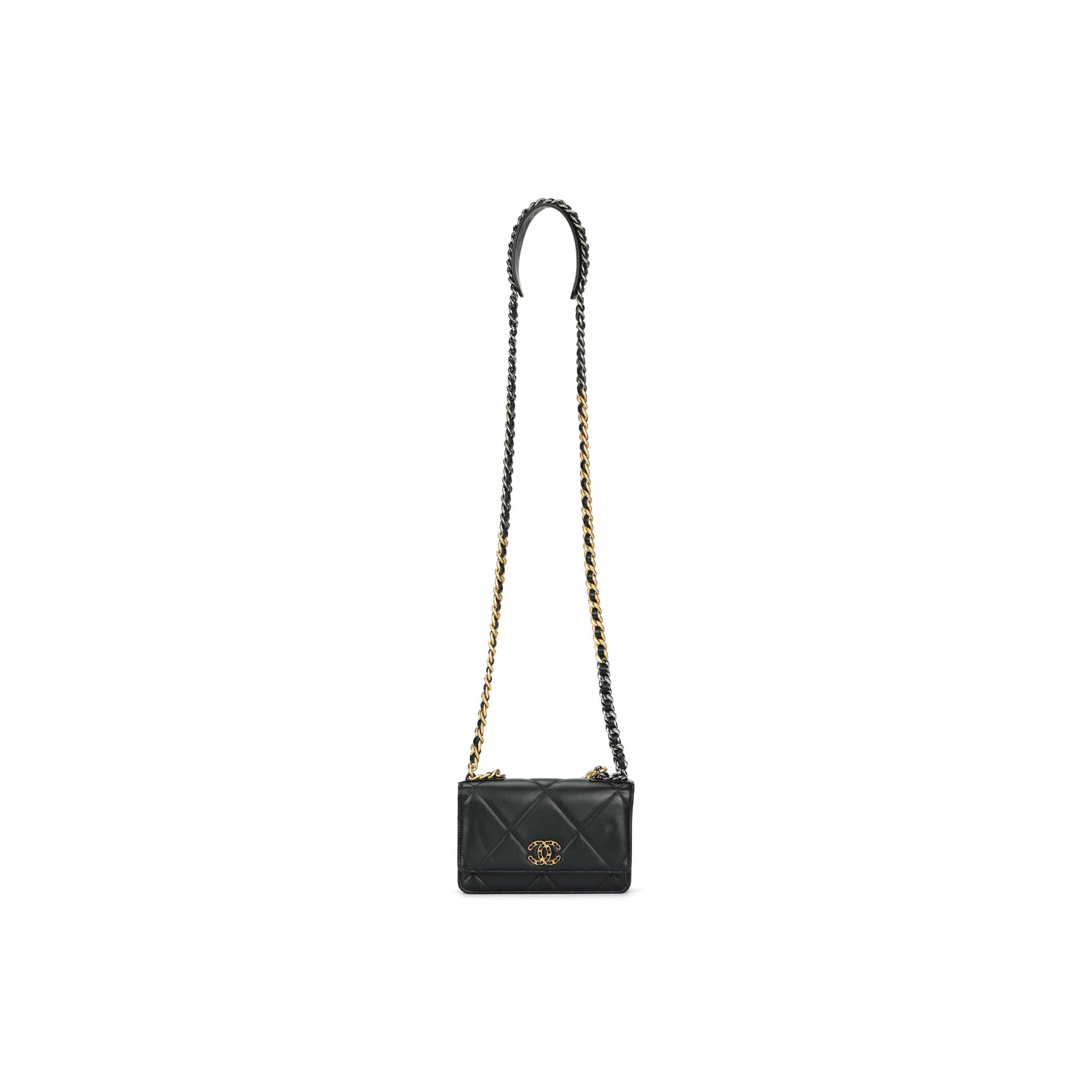 CHANEL 19 Wallet On Chain Black