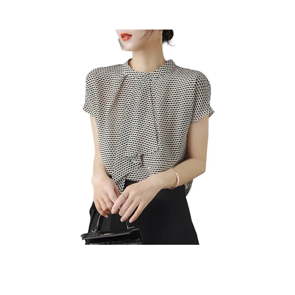 Flowers in water Цвет изображения Женские Рубашки