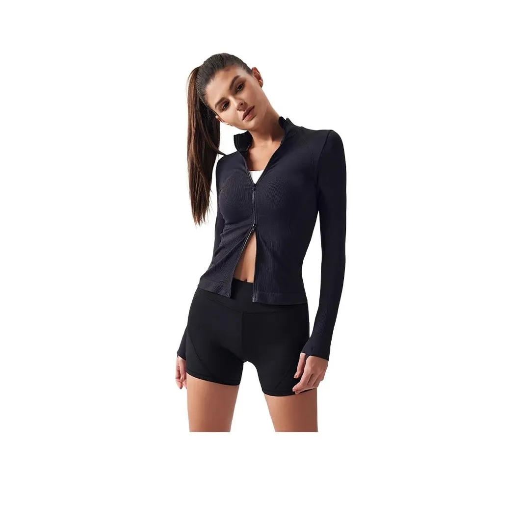 La Nikar Спортивная одежда Женская