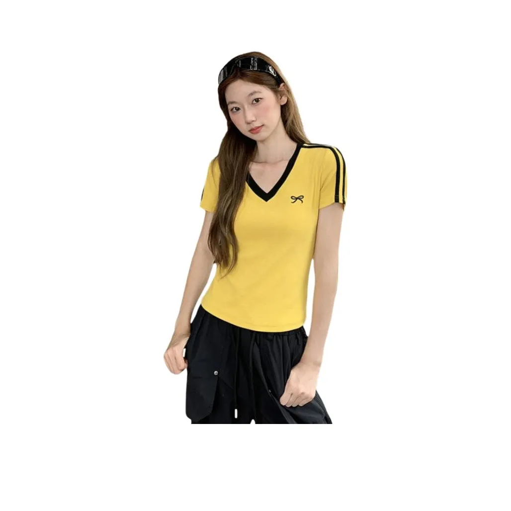 Женские футболки мангово-желтого цвета