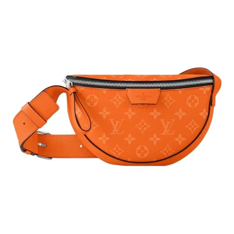LOUIS VUITTON Lv Moon Crossbody