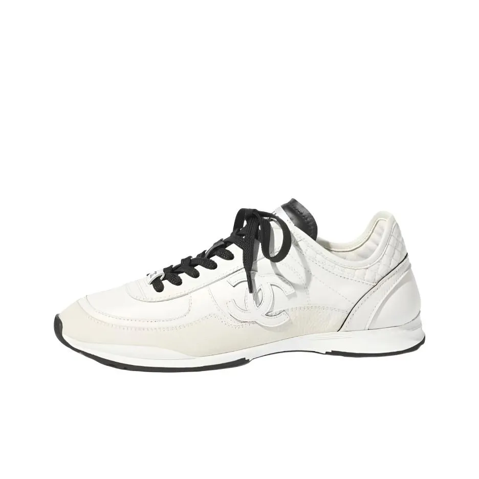 CHANEL 25P Low Top Casual Shoes Men's White