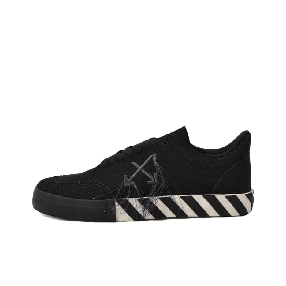 OFF WHITE Low Vulcanized Sneakers 'Black White'