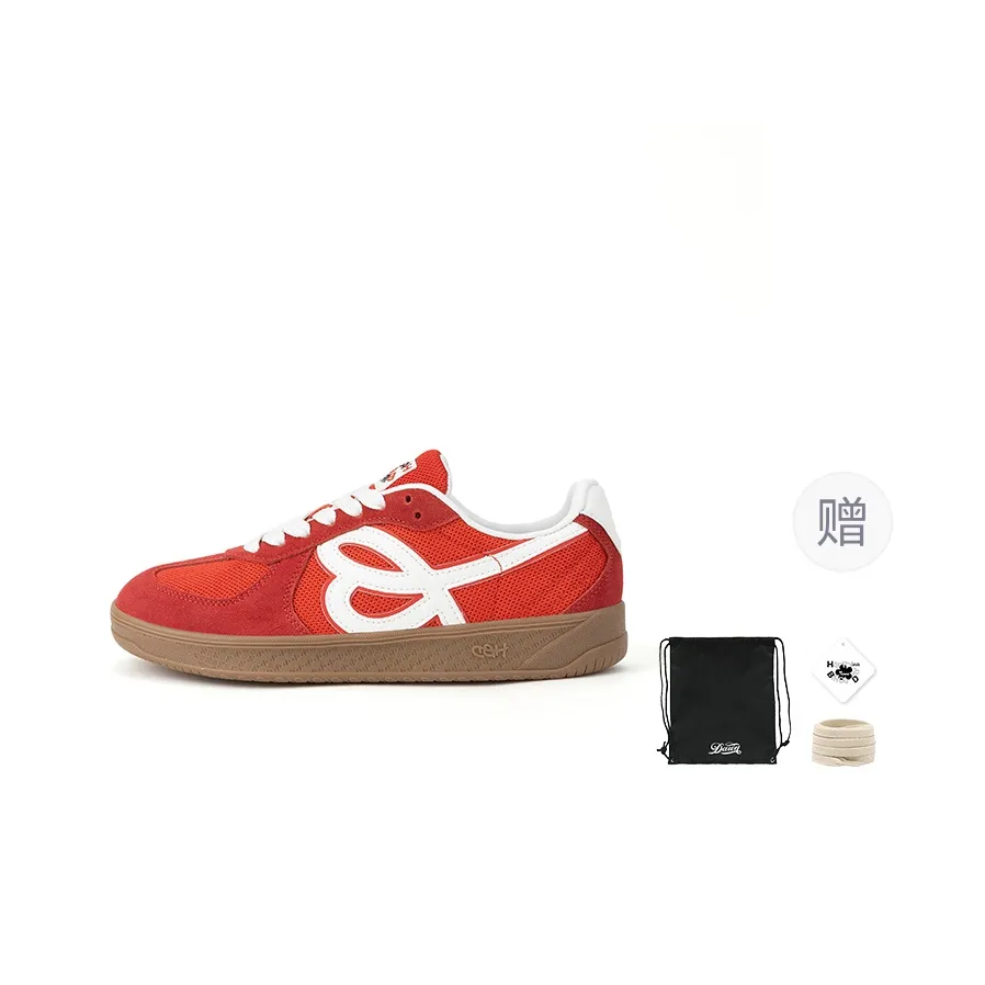 Happy Birds Day X WE FLOWER German Army Trainers Unisex Low Top White
