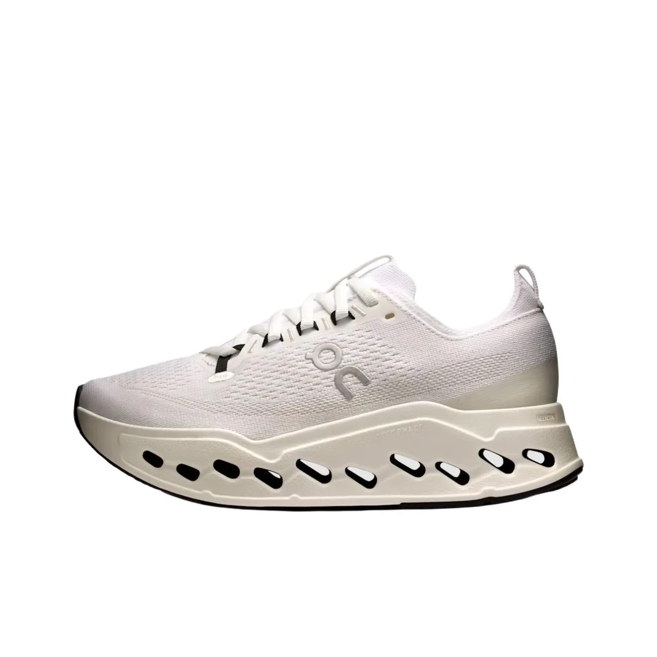 On Дышащие Беговые кроссовки Женские Белые