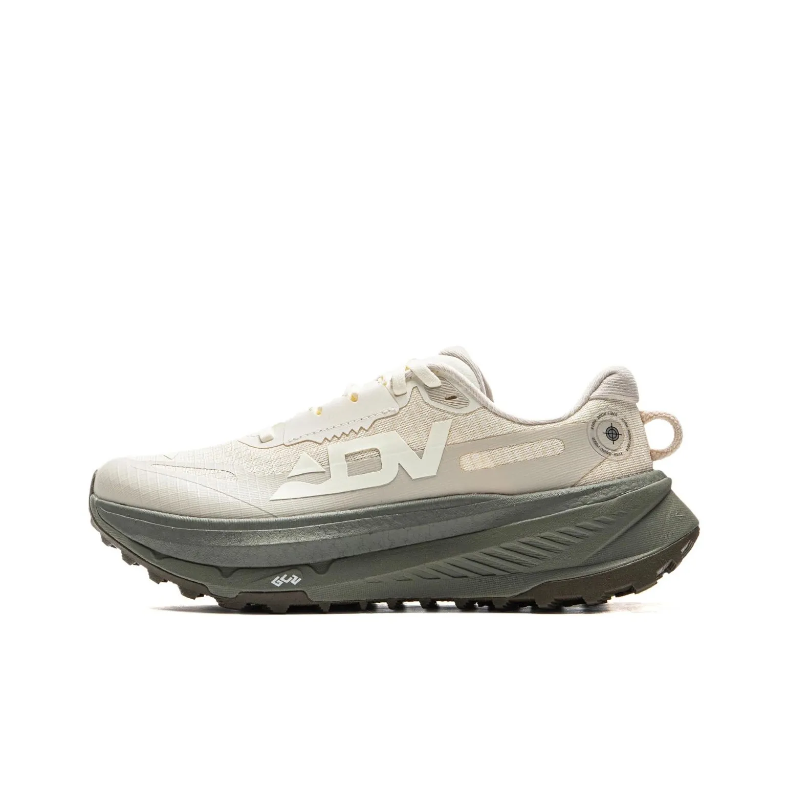 LINING De Lu Беговые кроссовки Низкий топ Жемчужная раковина Гравий Белый Серый Женские