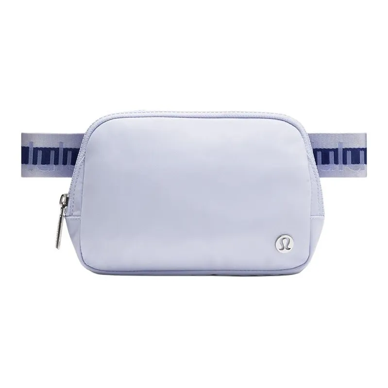 lululemon Everywhere Регулируемый ремень бананка Женские Тихий синий Глубокий морской синий Сиреневый туман