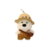 브라운 오버롤 + 커피 + 글라스 + 브라운 모자