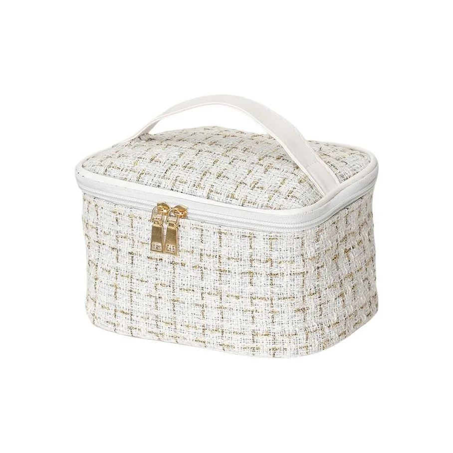 CLOLV KISS Макияж и Дорожные косметички Унисекс