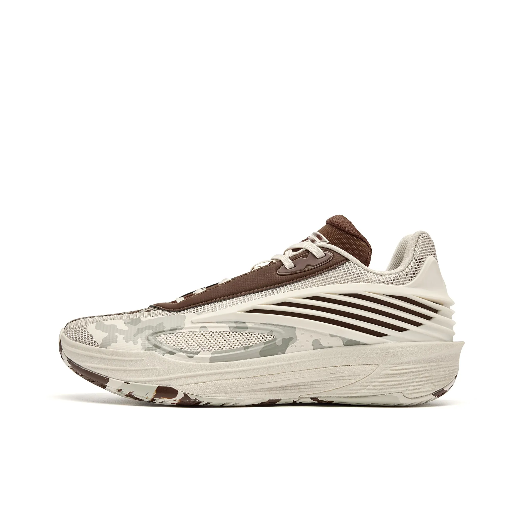 QIAODAN Кибер Wasteland Амортизация Сцепление Anti Twist Дышащий Slip-resistant Низкий топ Баскетбольные кроссовки Мужской Белый Умбра