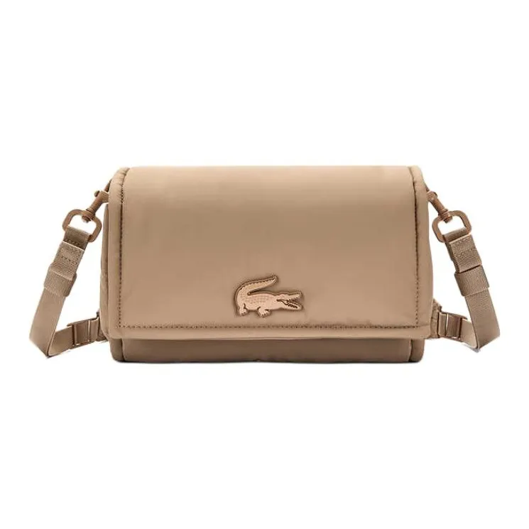 Сумка через плечо сумка на плечо унисекс минималистский стиль сотрудничество LACOSTE цвет CAMEL