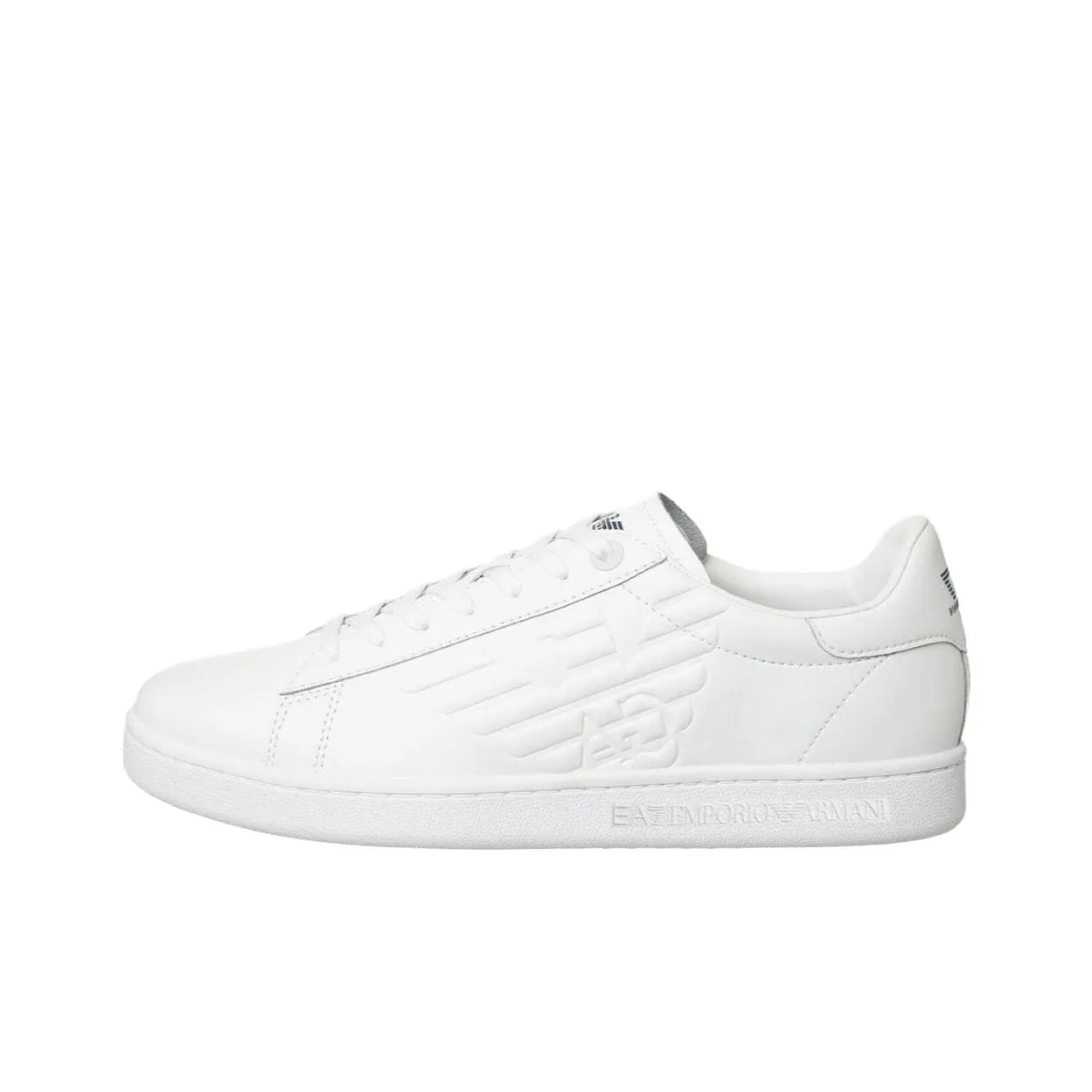 Ea7 EMPORIO ARMANI Logo Embossed Classic Cc Sneakers