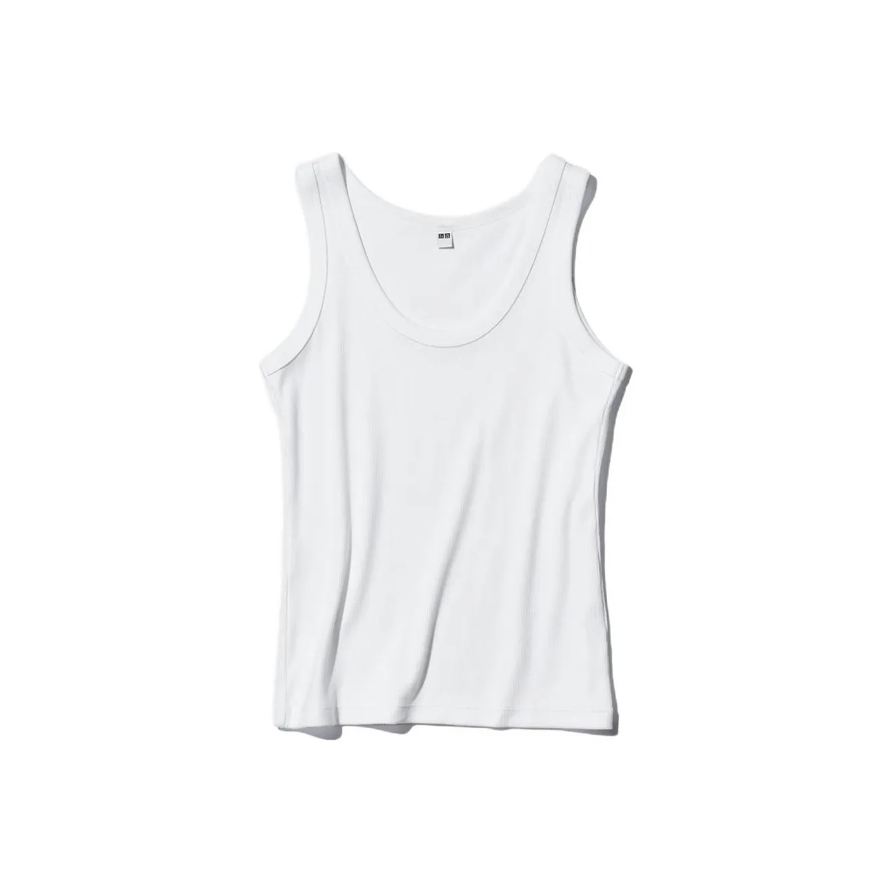 UNIQLO Белые Женские Майки