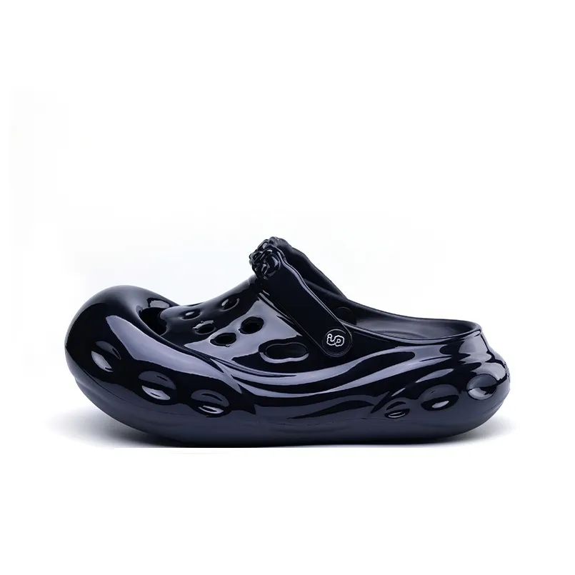 CN Skate Wave Beach Clogs Unisex Black