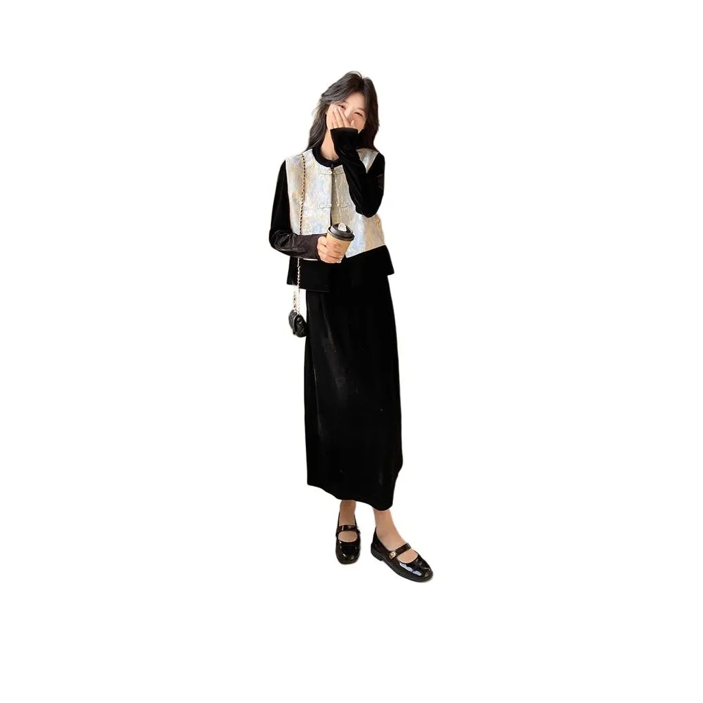 BANDICOOT Черный Женские Комплекты с Юбкой