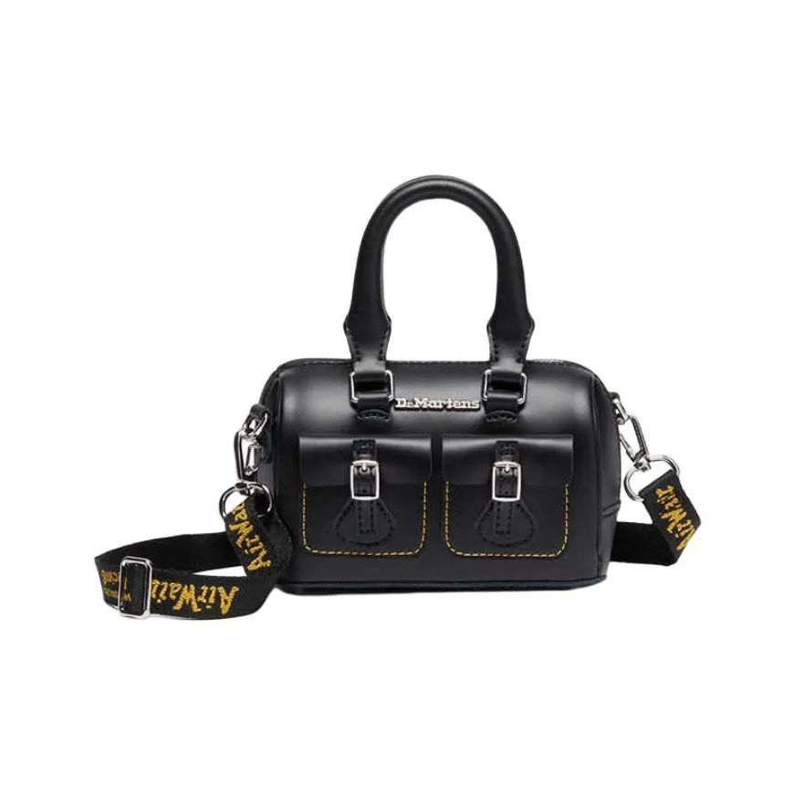 Dr.Martens Аксессуары Коровья кожа Сумка через плечо Сумка Мини Женская Черная