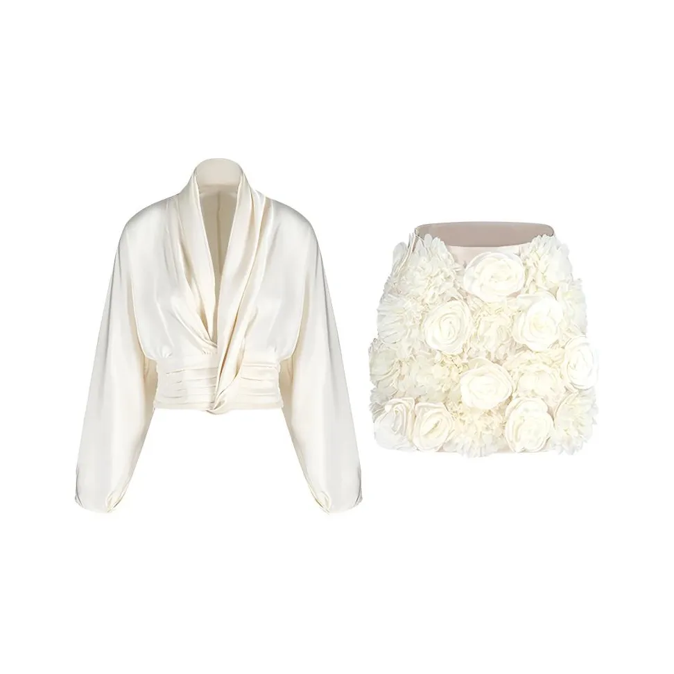 SKYA Женские Комплекты с Юбкой