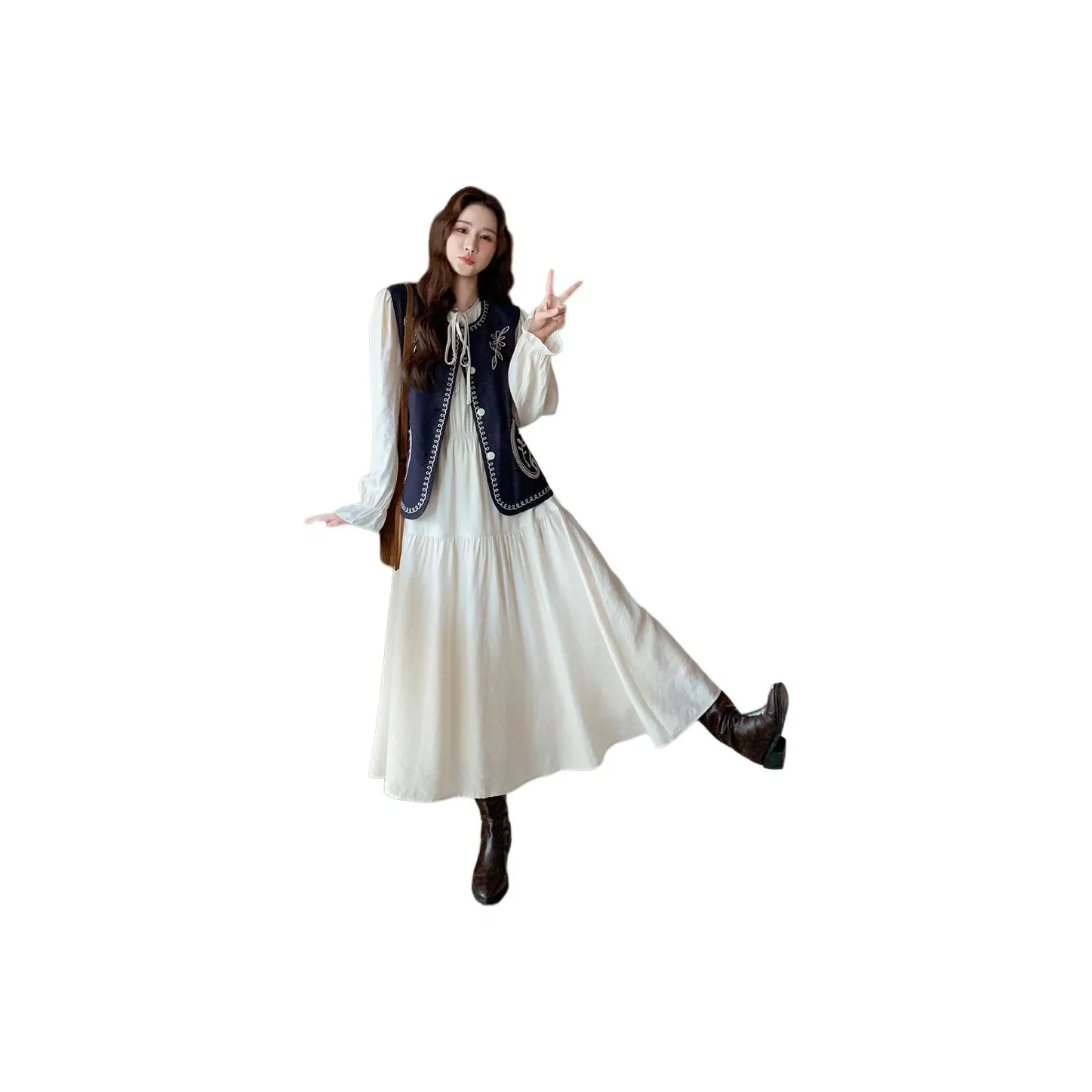 MEXICAN Экрю Женские Комплекты с Юбкой