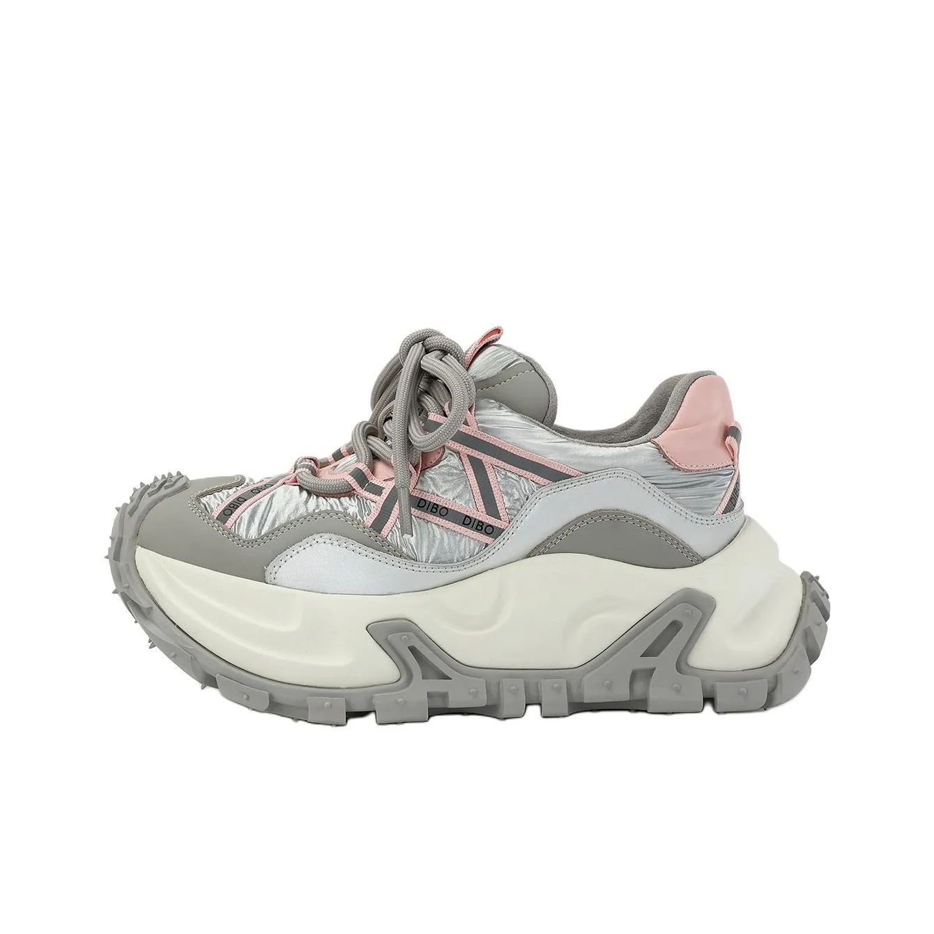 DIBO Плюшевый Ткань Пэчворк Цветовой блок Толстоподошвенные кроссовки 3D-эффект Тисненый Повседневная обувь Женские