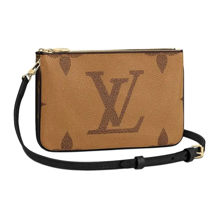 LOUIS VUITTON Crossbody Bags