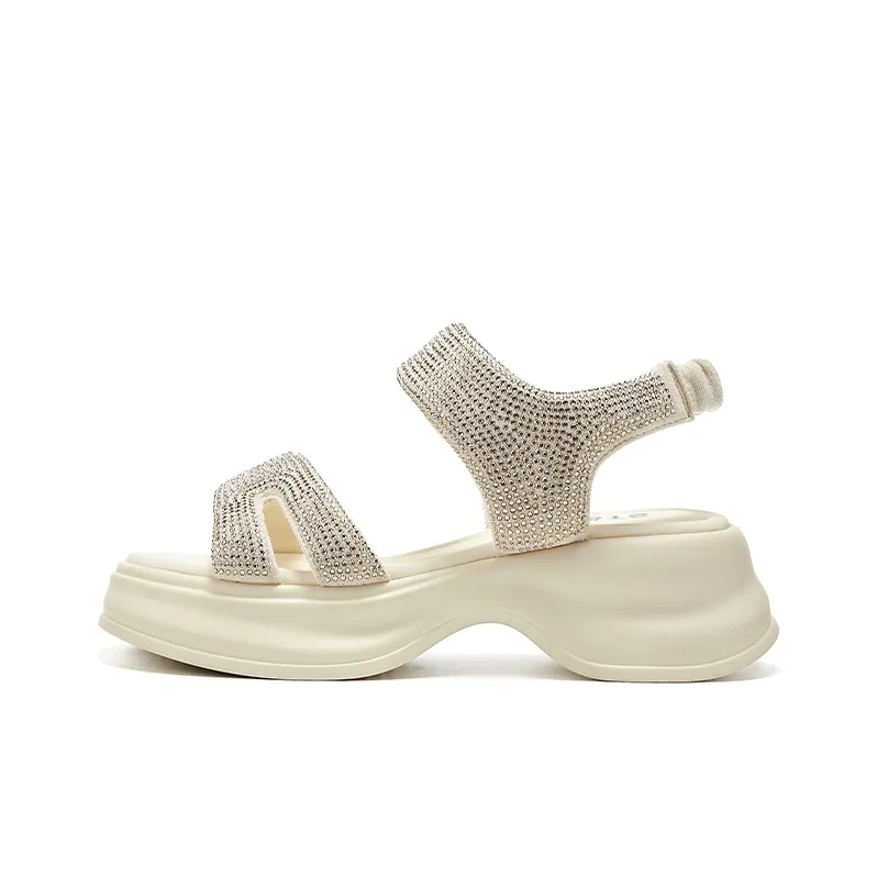 ST SAT One Ремень Сандалии Средний каблук Женские