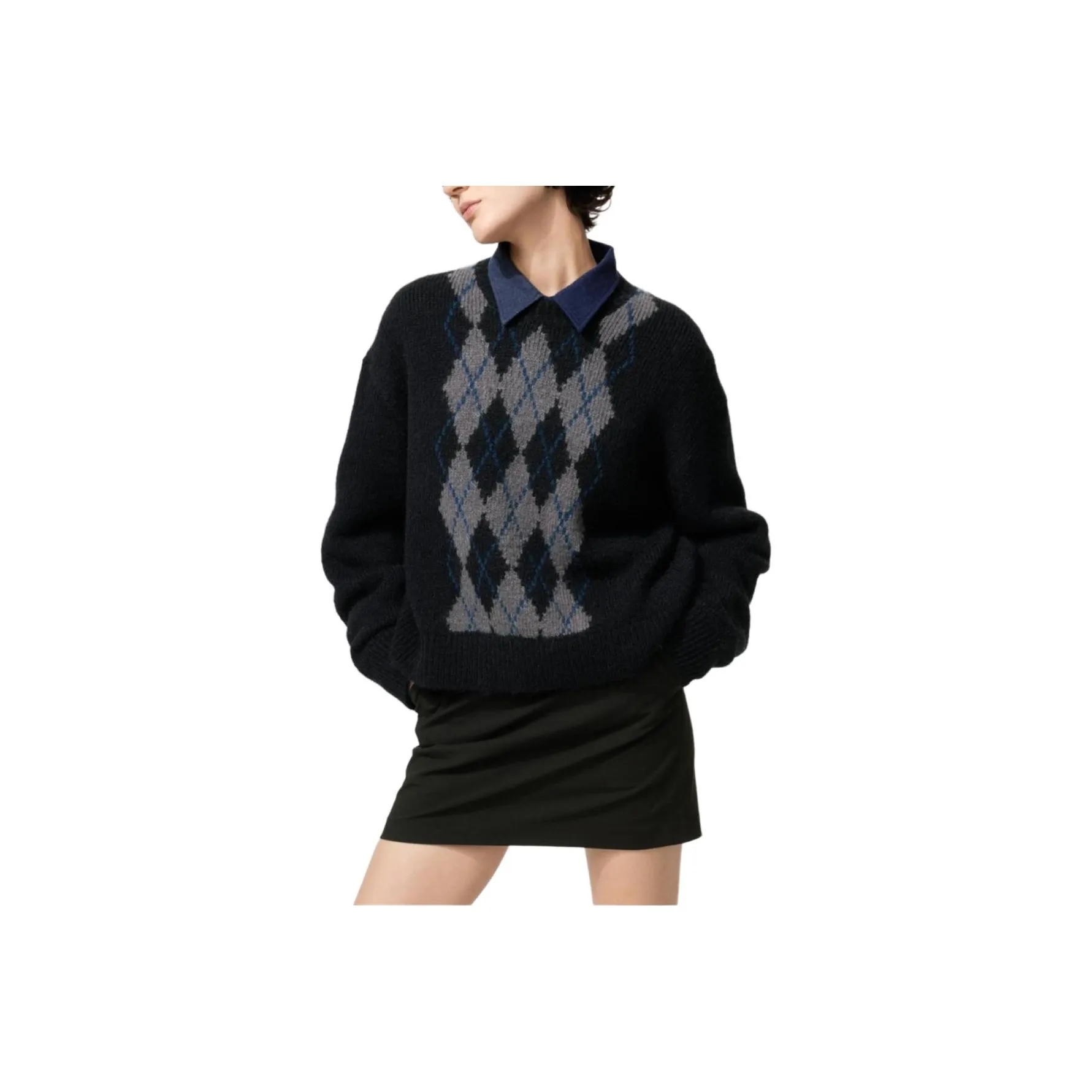 UNIQLO Черные Женские Свитера