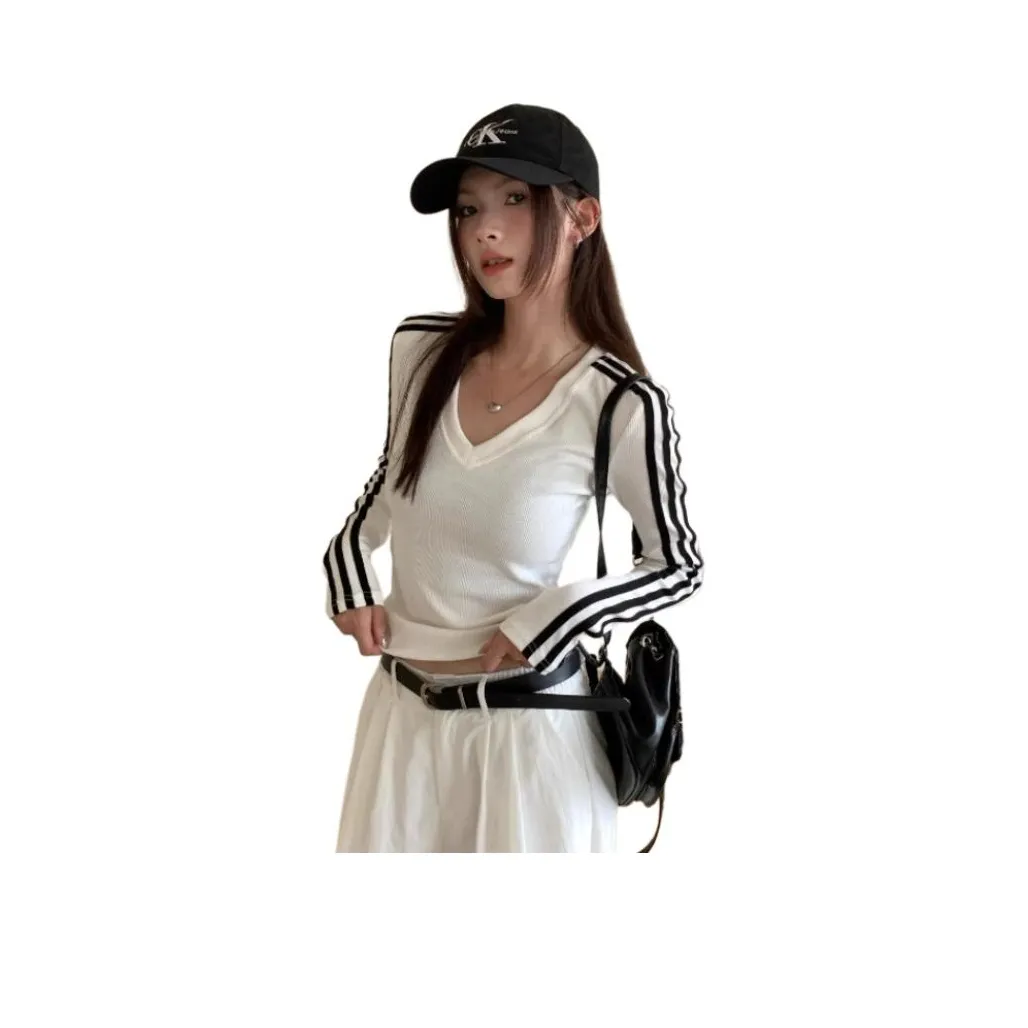 MUCCHIC Женские T-рубашки