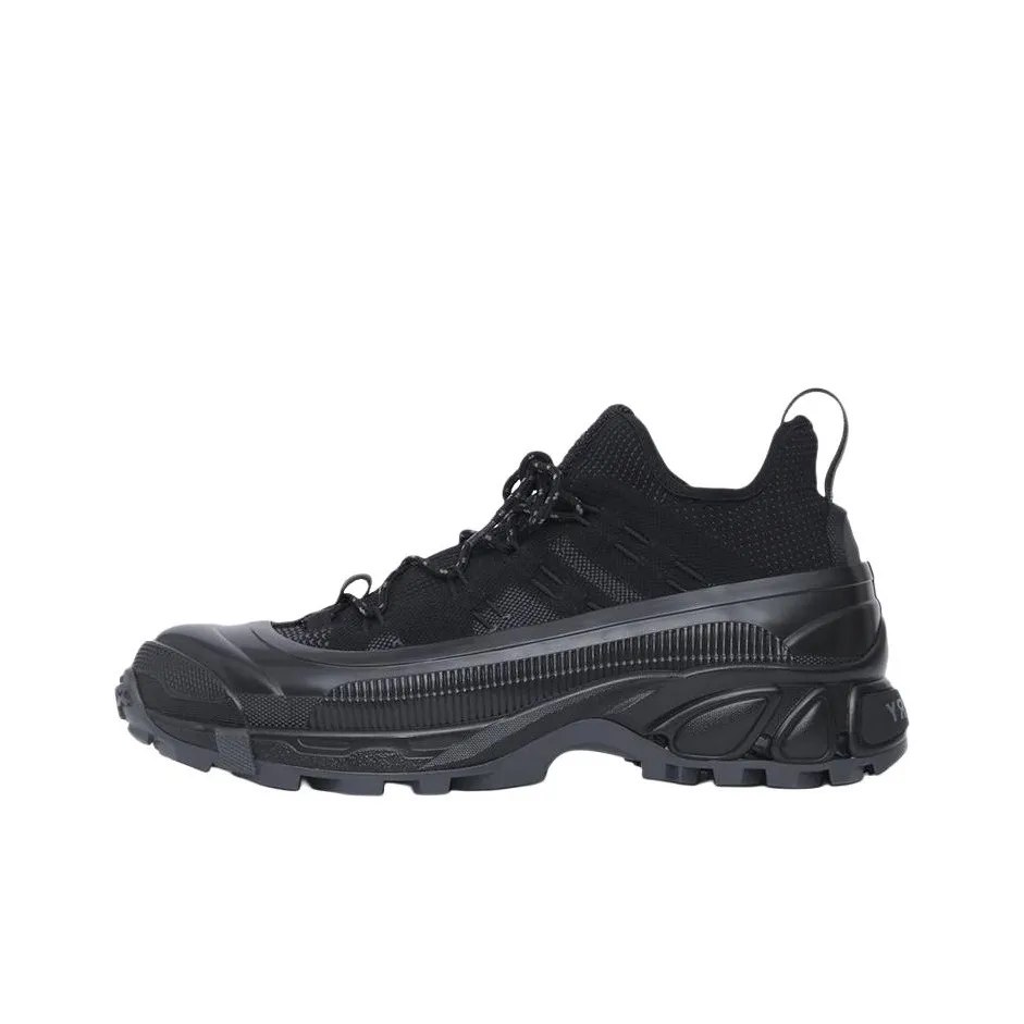 Burberry Arthur Casual Shoes Men Low Top Black