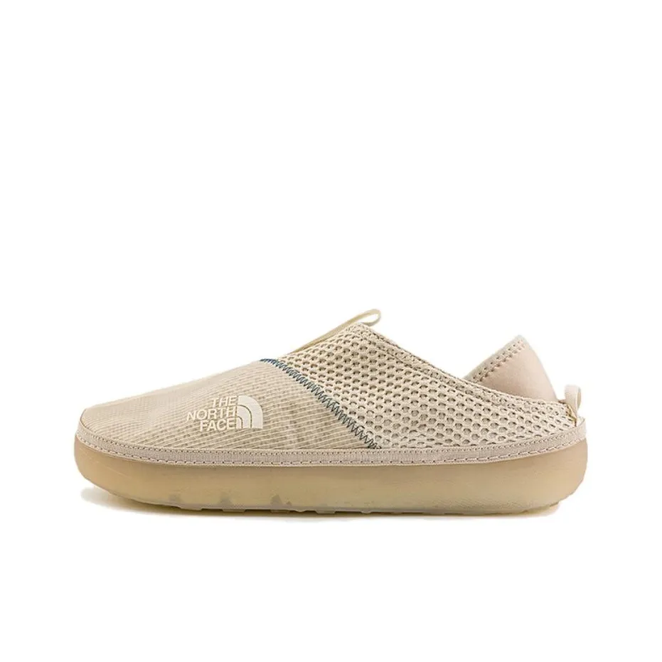 THE NORTH FACE BASE CAMP Casual Shoes Men Low-Top Beige
