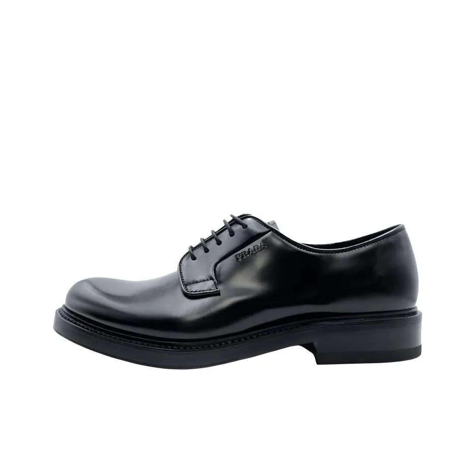 PRADA Men's Casual Shoes Men Low Top Black