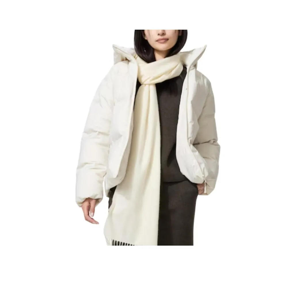 UNIQLO Белый Женский Пуховик