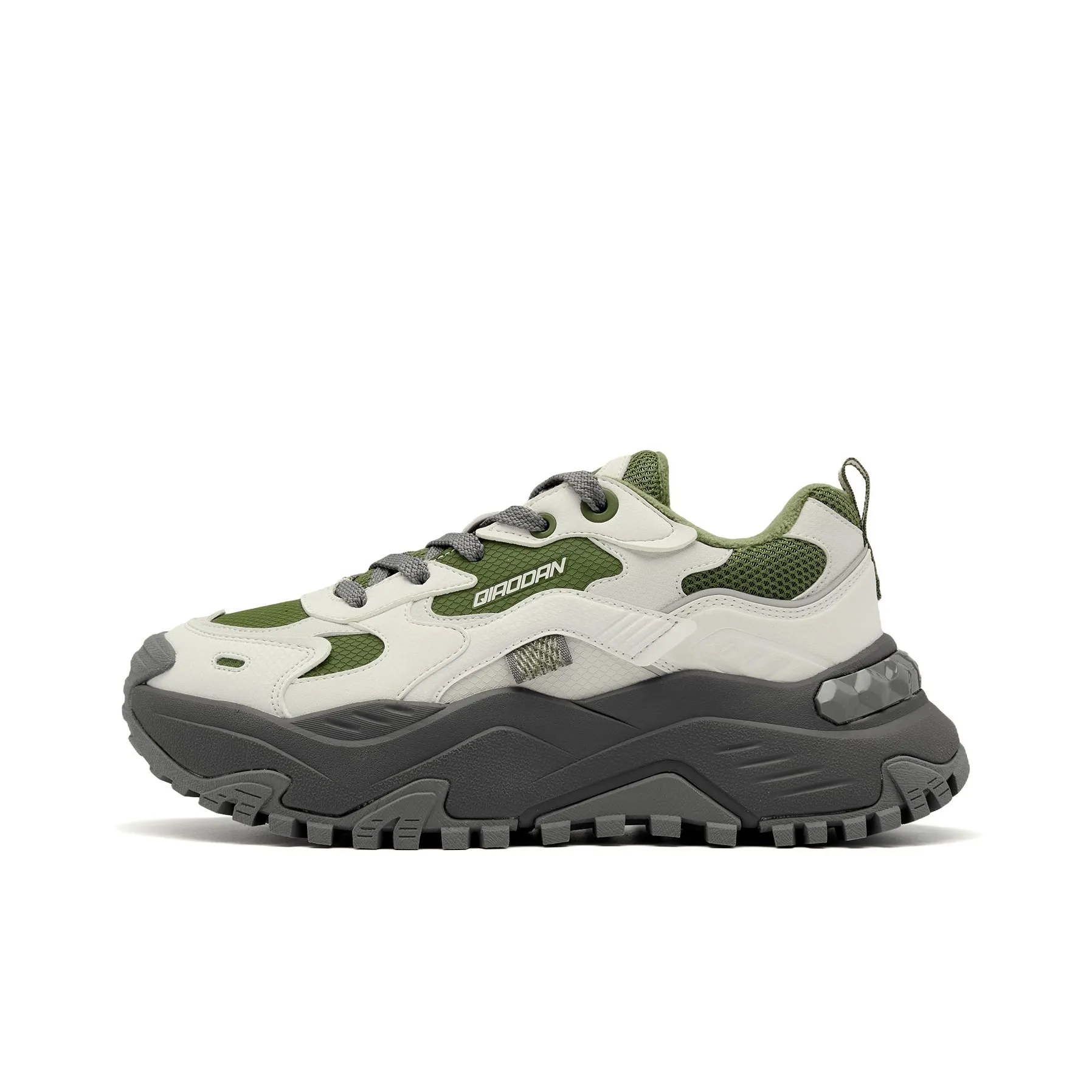 QIAODAN Противоскользящий устойчивый к истиранию низкий топ повседневная обувь женский горный зеленый березовый белый