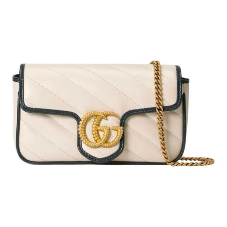 GUCCI GG Marmont Shoulder Bags