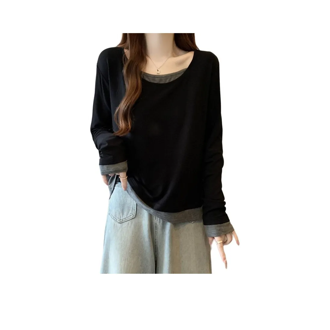 SOURCE WITH U Черные Женские T-рубашки