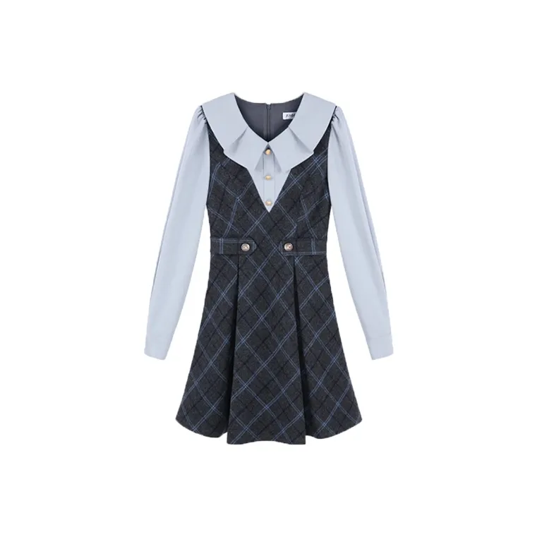 COVT Длинное платье с длинными рукавами женское