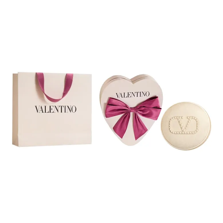 Valentino Чисто белый Ограниченный Росный Воздушные подушки Цвет лица Длинный Долговечный 12г