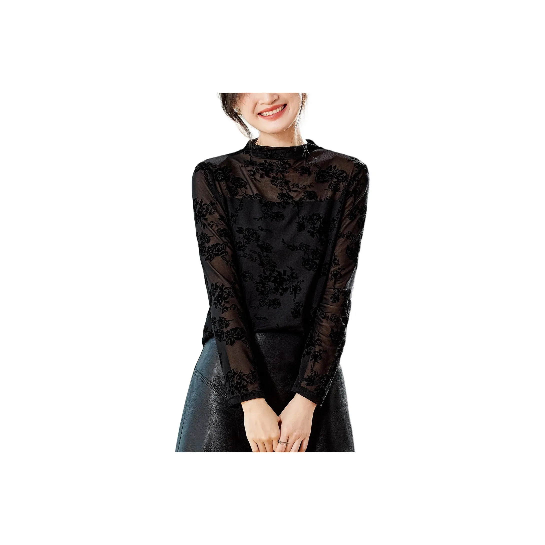 YPUT Черные Женские T-рубашки