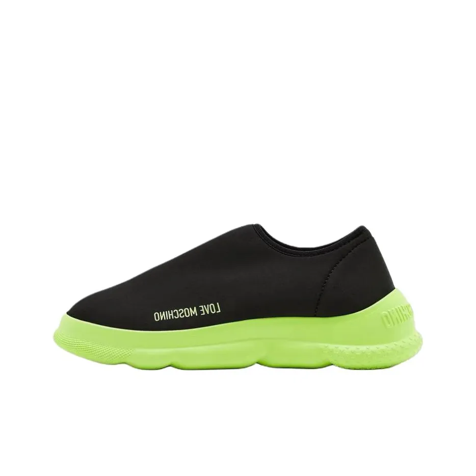 LOVE MOSCHINO Casual Shoes Women's Low-Top Black