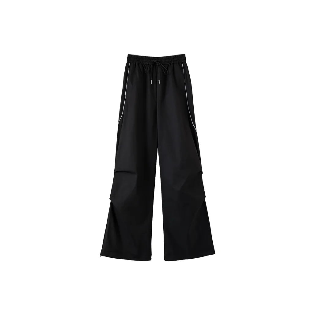 Late White Повседневные брюки Женские