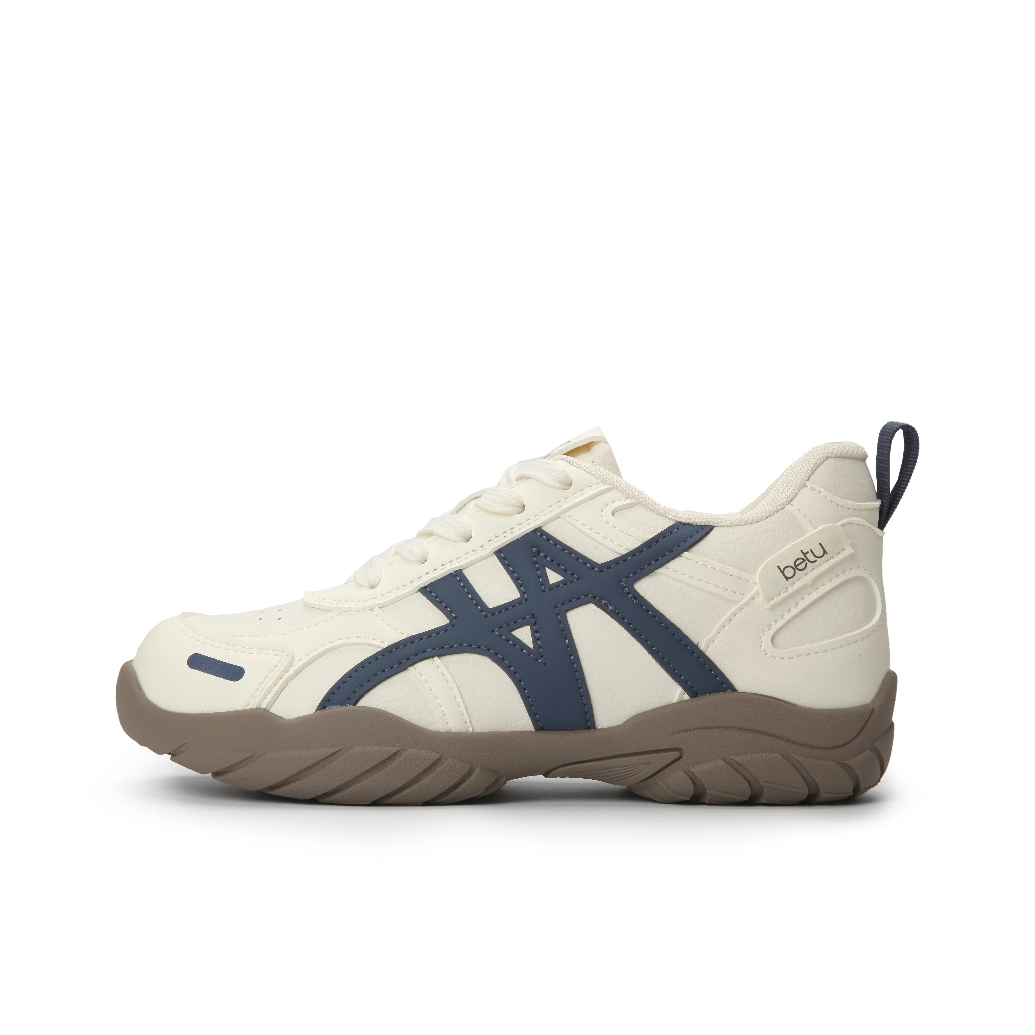 betu Низкий топ Повседневная обувь Женская