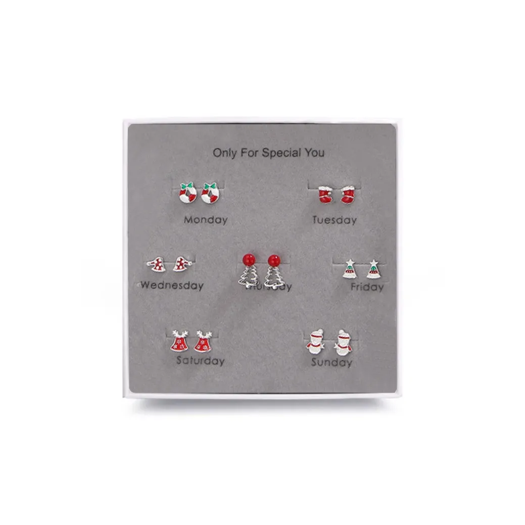 I YOU Серьги-гвоздики из сплава женские