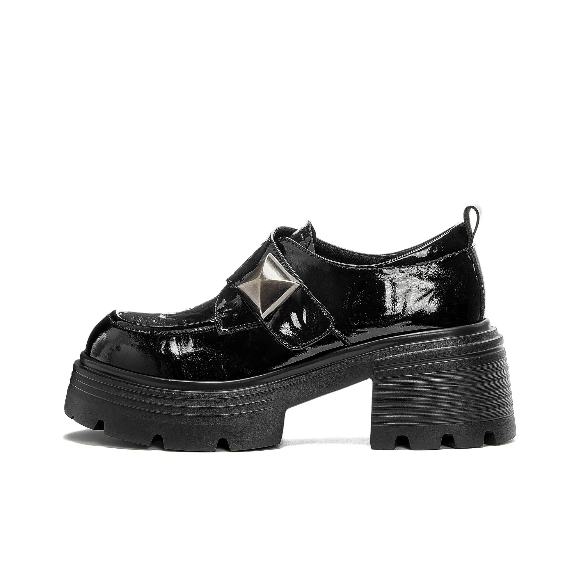 Daphne Лоферы Женские