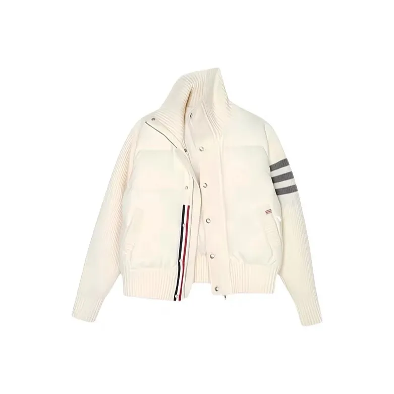 Yishi A Традиционный Китайский Термин Для Пара Брошей Носимых Женщинами Часто Из Нефрита и Пуховика Женские