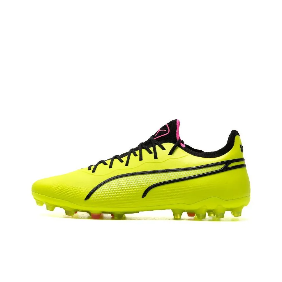 PUMA King Ultimate Soccer Shoes Unisex Low-Top Yellow