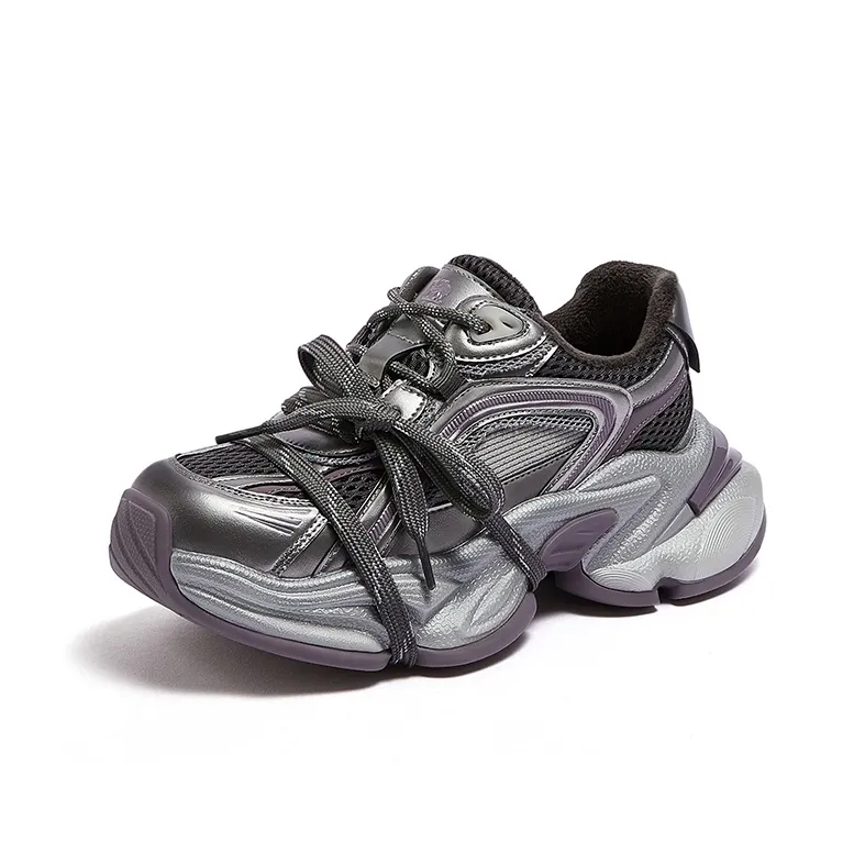 Верблюжий цвет визуально увеличивает рост массивные подошвы женские кроссовки