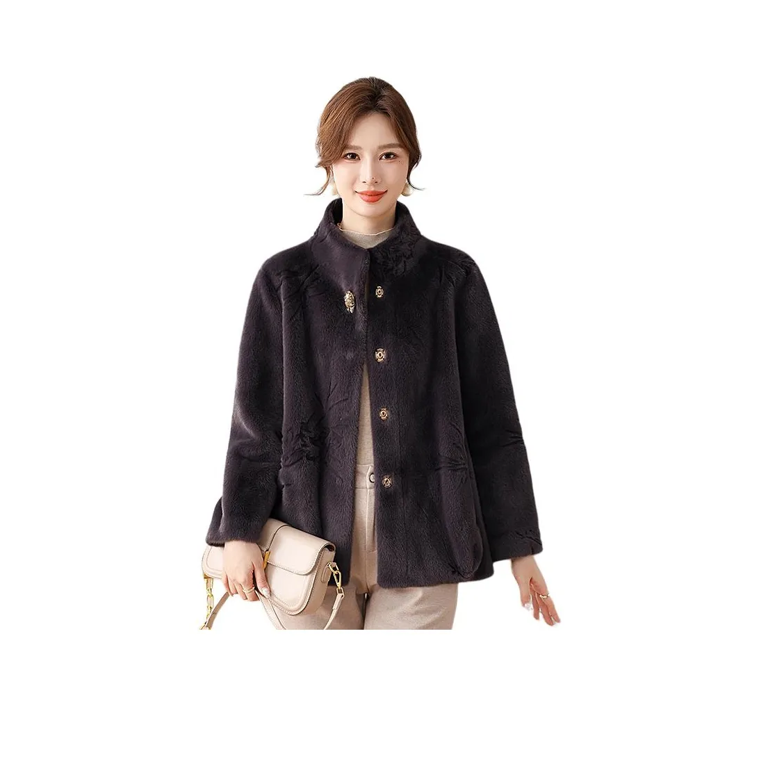 TUCANO Женские меховые изделия