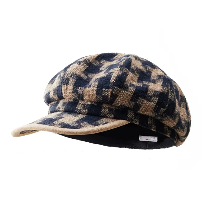 Lagur 90% вискоза Береты Женские